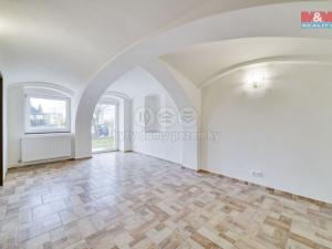 Prodej rodinného domu, Skalná, Chebská, 196 m2
