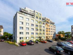 Pronájem bytu 3+1, Karlovy Vary - Bohatice, Dubová, 70 m2