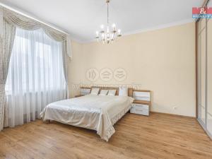 Prodej rodinného domu, Praha - Dejvice, Nad Šárkou, 233 m2