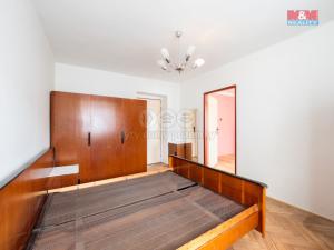 Prodej bytu 3+1, Praha - Modřany, Ke zvonici, 60 m2