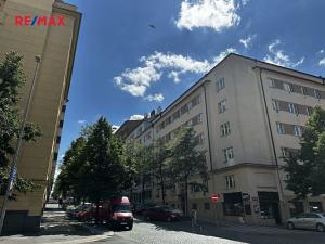 Prodej půdního prostoru, Praha - Žižkov, Baranova, 423 m2