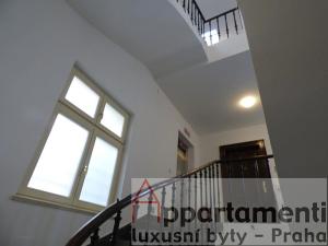 Prodej bytu 2+kk, Praha - Nové Město, Truhlářská, 52 m2