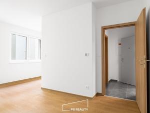 Prodej bytu 1+kk, Plzeň, Na Jíkalce, 36 m2