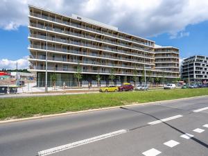 Pronájem komerční nemovitosti, Praha - Malešice, Počernická, 34 m2