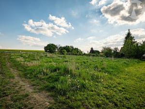 Prodej pozemku pro bydlení, Mojné, 1527 m2