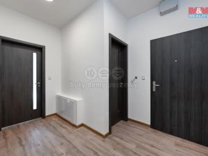 Pronájem bytu 2+kk, Děčín - Děčín I-Děčín, Masarykovo nám., 49 m2