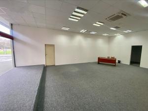 Pronájem obchodního prostoru, Karviná, tř. 17. listopadu, 100 m2