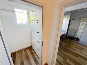 Prodej bytu 4+kk, Horoměřice, Holubova, 96 m2