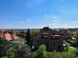 Prodej bytu, Praha - Vinohrady, Šrobárova, 139 m2