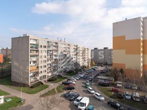 Prodej bytu 3+1, Praha - Černý Most, Doležalova, 78 m2