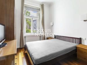 Pronájem bytu 2+kk, Praha - Vršovice, Žitomírská, 43 m2