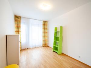 Pronájem bytu 4+kk, Praha - Břevnov, Bělohorská, 92 m2