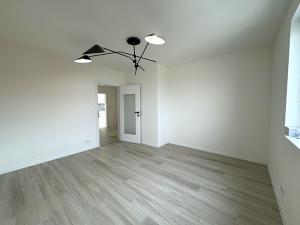 Prodej rodinného domu, Přezletice, Školní, 150 m2