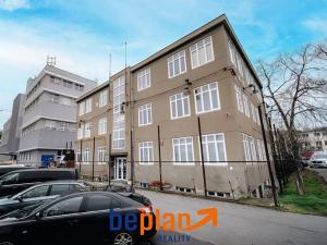 Pronájem obchodního prostoru, Praha - Vysočany, Kolbenova, 30 m2