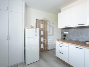 Pronájem bytu 3+1, Hradec Králové, Hrubínova, 65 m2