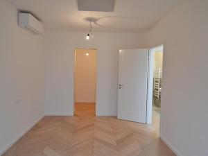 Prodej bytu 2+kk, Praha - Vyšehrad, Neklanova, 85 m2