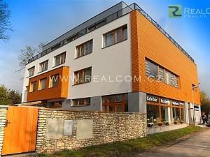 Pronájem bytu 1+kk, Praha - Újezd nad Lesy, Starokolínská, 30 m2