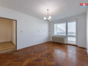 Prodej bytu 3+1, Karlovy Vary - Stará Role, Okružní, 65 m2