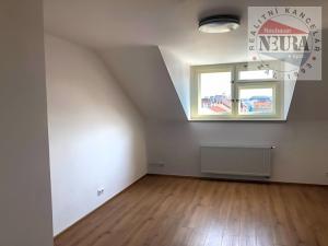 Pronájem bytu 3+kk, Praha - Malá Strana, Újezd, 74 m2