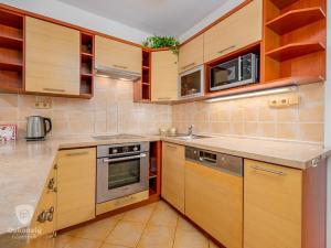 Prodej bytu 2+kk, Praha - Kobylisy, Kyselova, 59 m2