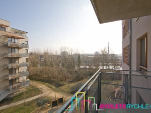 Prodej bytu 2+kk, Praha - Čakovice, Bermanova, 43 m2