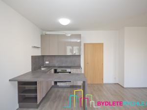 Prodej bytu 2+kk, Praha - Čakovice, Bermanova, 43 m2