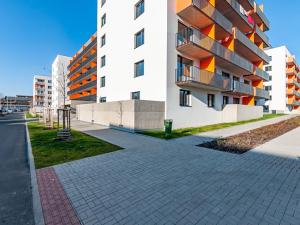 Pronájem bytu 2+kk, Praha - Vysočany, Strnadových, 60 m2