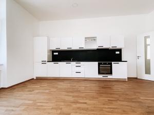 Pronájem bytu 2+kk, Olomouc, Palackého, 60 m2