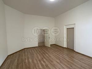 Pronájem bytu 3+1, Louny, Vrchlického, 105 m2