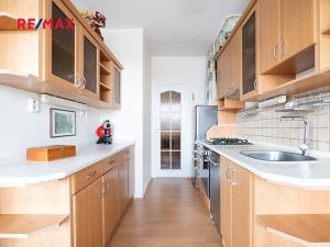 Prodej bytu 3+1, Praha - Chodov, Jarníkova, 81 m2