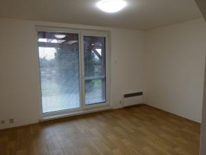 Pronájem bytu 2+1, Zlín - Kudlov, Žlutá, 57 m2