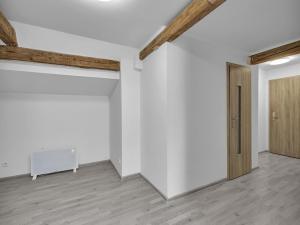 Prodej bytu 2+kk, Svitavy, náměstí Míru, 57 m2