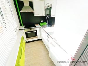 Prodej bytu 3+1, Praha - Prosek, Prosecká, 55 m2