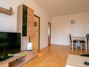 Prodej bytu 3+1, Nová Role, Svobodova, 71 m2