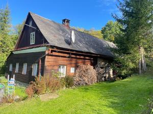 Prodej chalupy, Jindřichov, 1549 m2