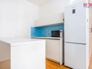 Pronájem bytu 2+kk, Praha - Žižkov, Žerotínova, 51 m2