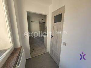 Pronájem bytu 1+1, Bzenec, náměstí Svobody, 32 m2