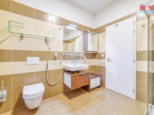 Prodej bytu 2+kk, Mariánské Lázně - Úšovice, Zeyerova, 64 m2