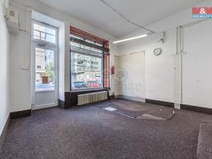 Pronájem obchodního prostoru, Karlovy Vary - Drahovice, Vítězná, 35 m2