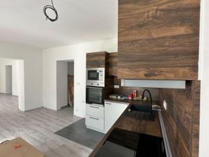 Pronájem bytu 3+kk, Olomouc - Hodolany, Elišky Krásnohorské, 60 m2