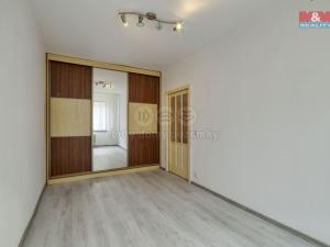 Prodej bytu 3+1, Mariánské Lázně, Libušina, 63 m2