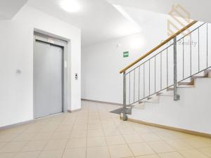 Prodej bytu 4+kk, Lovosice, Zámecká, 90 m2