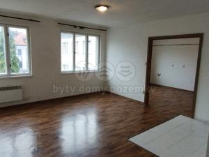 Pronájem bytu 2+1, Sušice - Sušice II, Nádražní, 60 m2