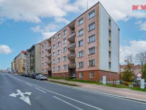 Prodej bytu 3+1, Cheb, Dukelská, 78 m2