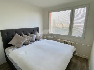 Pronájem bytu 3+kk, Praha - Kobylisy, Rajmonova, 75 m2