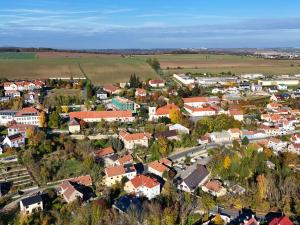 Prodej bytu 3+1, Únětice, Černovolská, 189 m2