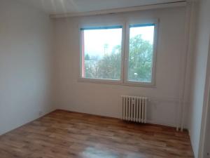 Pronájem bytu 2+kk, Ústí nad Labem, Žukovova, 36 m2