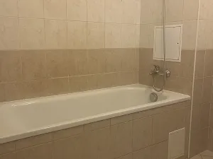 Pronájem bytu 1+kk, Praha - Michle, Novobohdalecká, 29 m2