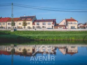 Pronájem bytu 1+kk, Uherské Hradiště, Moravní nábřeží, 30 m2