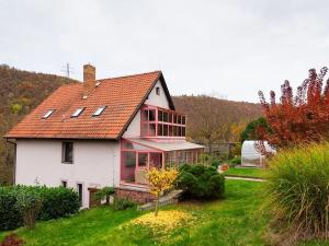 Prodej rodinného domu, Měchenice, Hlavní, 330 m2